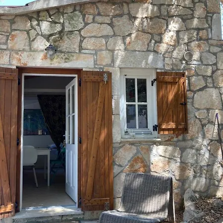 La Casa Tra Gli Alberi E Il Holiday home Fiskardo