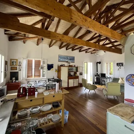 La Casa Tra Gli Alberi E Il بيت للعطل