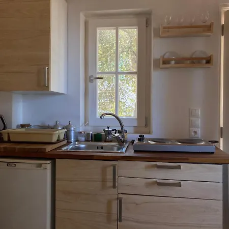 Nyaraló La Casa Tra Gli Alberi E Il *